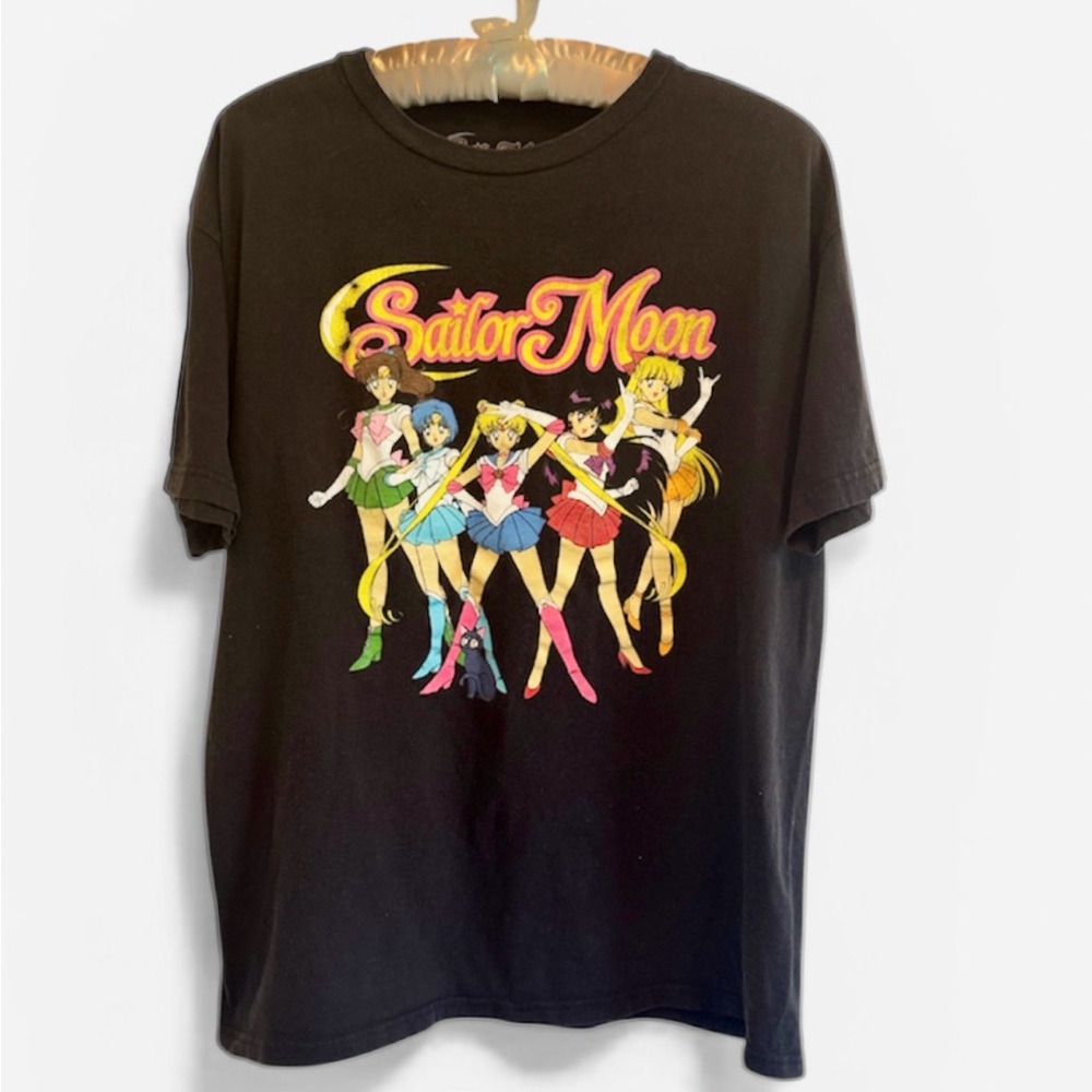 SAILOR MOON ANIME GRAPHIC TEE SAILOR SCOUTS COTTON